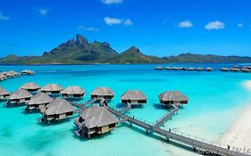Four Seasons Resort in Bora Bora